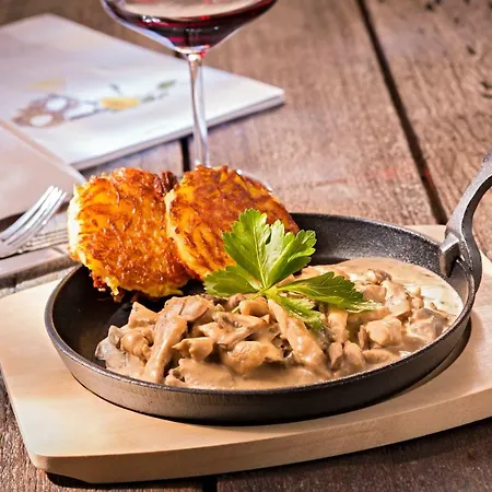 Restaurant Kniebishoehe