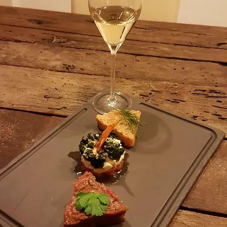 Restaurant Kniebishoehe