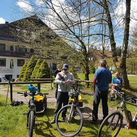 Hotel Restaurant Kniebishoehe *